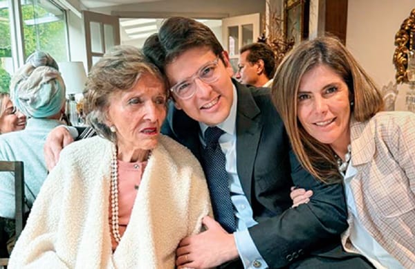 Iniciaron los actos de protocolo para el sepelio de la exprimera dama Nydia Quintero Turbay