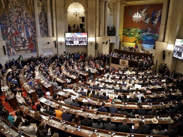 Negada la consulta popular en el Senado Petro vuelve a perder pulso en el Congreso