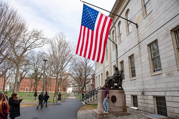 “Esto no es solo Harvard, es Estados Unidos”: jueza bloquea veto estudiantil de Trump