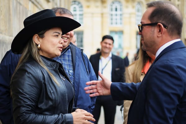El saludo casual entre Lidio García y Lina María Garrido, ¿Qué se dijeron?