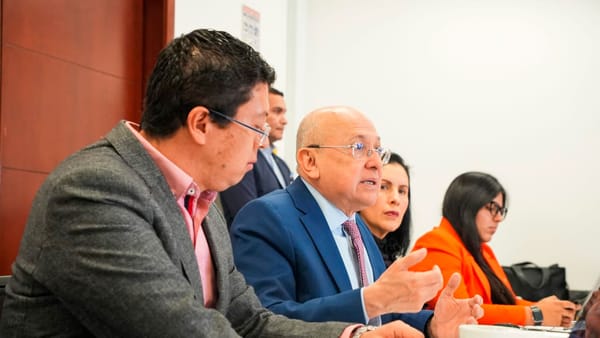 Gobierno radicó en el Congreso propuesta de la Paz Total
