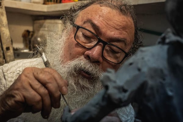 Pintor y escultor Jaime Guevara espera reunirse con el gobernador
