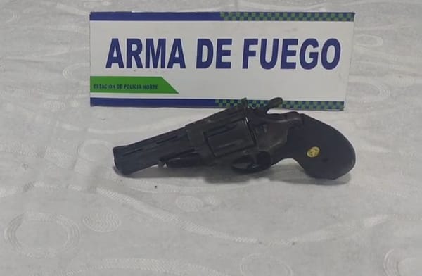 Capturado por porte ilegal de arma de fuego