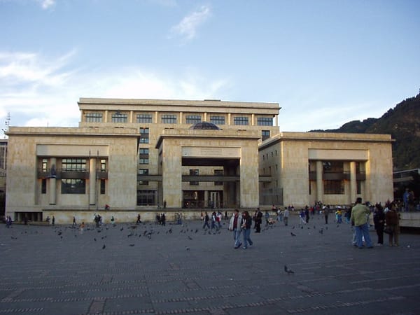 Corte Suprema se abstuvo de arrestar a congresistas