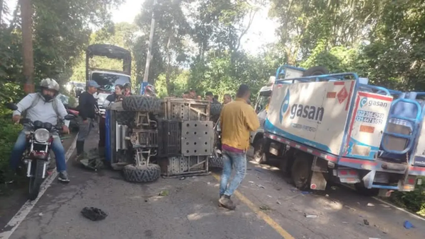 Estadounidense muere en accidente en la Mesa de los Santos