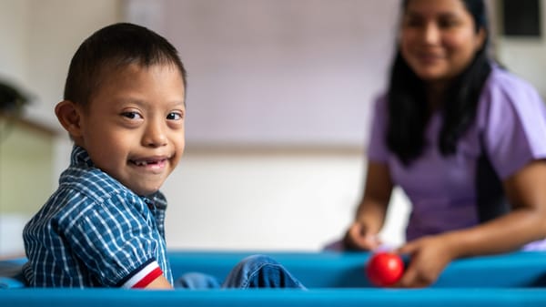 Corte exige a instituciones educativas a impartir programas de educación inclusiva a menores con discapacidad