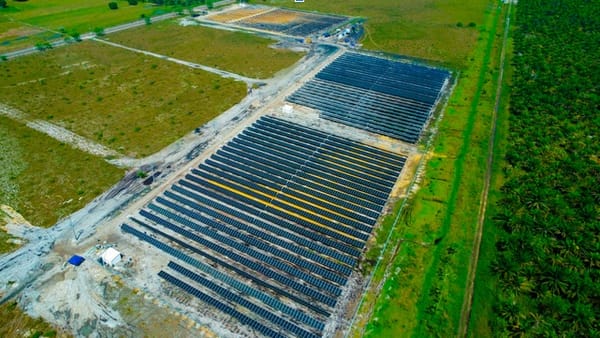 Santander estrena la más moderna generadora de energía solar del país