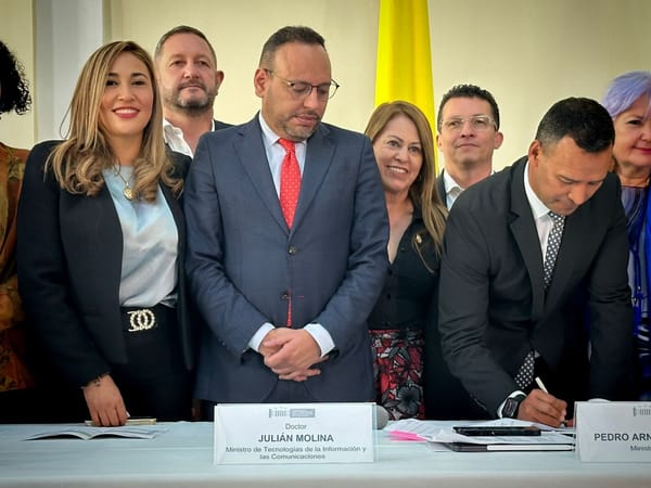 Gobierno radica proyectos para fortalecer la fuerza pública y defensa ciudadana