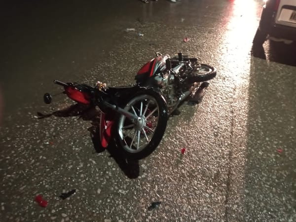Motociclista murió en accidente en la madrugada