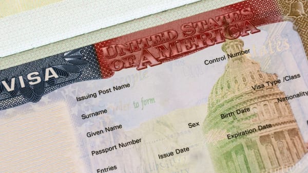 EE.UU. exigirá fianza de hasta 15.000 dólares a ciertos solicitantes de visa de turismo y negocios
