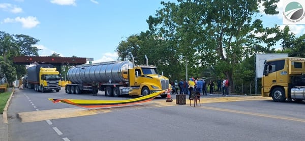 Bloqueo en Sabana de Torres frenó avances en la Troncal del Magdalena 2