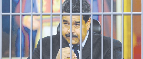 Nicolás Maduro Moros  saldría preso de Venezuela  rumbo a Estados Unidos