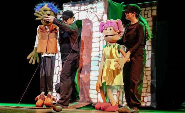 'Un buen día’ con Títeres La Zotea en el Teatro Santander