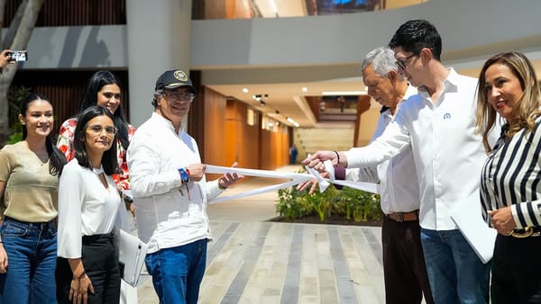 En $100 billones han ‘estafado’ a la educación pública: Petro durante su visita a la UIS
