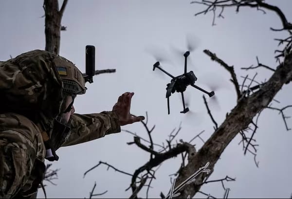 Proponen regular importación y venta de drones en Colombia para evitar más atentados contra la Fuerza Pública ¿Será que eso sirve?
