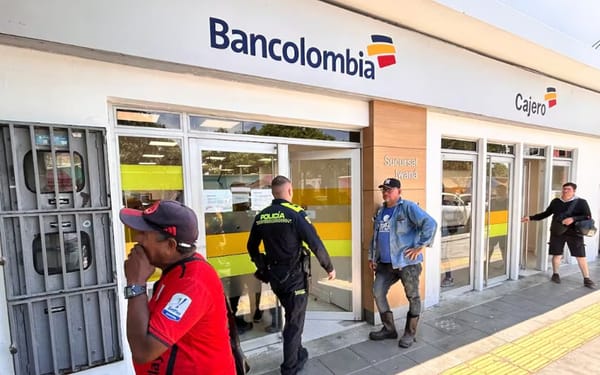 Buscan a tres hombres que realizaron taquillazo de $10 millones en Banco de Barrancabermeja