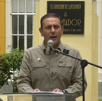 Gobernador MG (R) Juvenal Díaz Mateus asistirá a inauguración del Instituto de Lenguas UIS