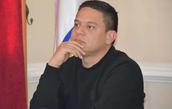 Alcalde de  Girón conocerá  este jueves si continúa en el cargo o es anulada la elección por doble militancia