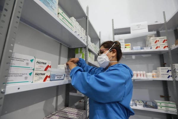Entra en vigencia medida que refuerza la vigilancia, inspección y control sobre los gestores farmacéuticos