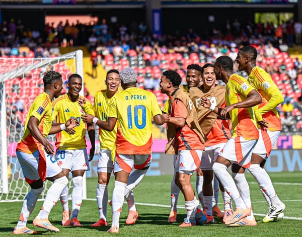 Sábado pleno de fútbol con selecciones Colombia