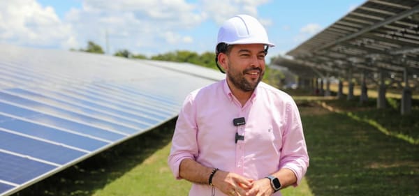 Hay $8,3 billones para paneles solares a estratos 1, 2 y 3. Así funcionará la iniciativa