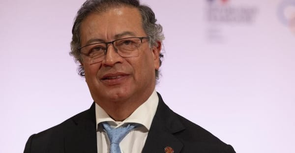 Petro tuvo que retractarse por injuria y CALUMNIA