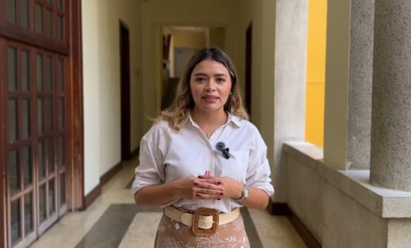 Jornada especial de expedición de pasaportes para profesores y sus hijos menores de edad en Santander
