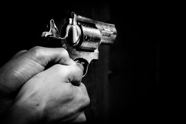 Balacera deja tres personas heridas: se trataría de ajuste de cuentas