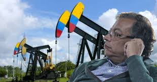 ¿Reaccionó Petro? Vía libre para explotar 13 nuevos pozos petroleros en Colombia