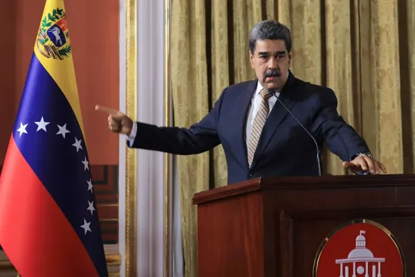 El dictador Maduro estaría preparando una salida “conciliada” del poder ¿Será verdad tanta belleza?
