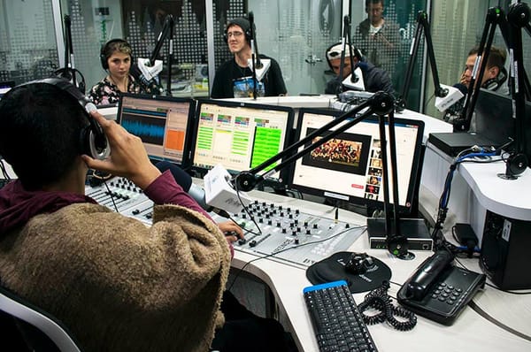 Gobierno anuncia acceso a la pauta oficial para medios alternativos. Le contamos cómo participar
