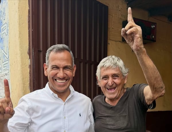 Carlos Fernando Pérez: “Vamos a levantar el estorbo de las ciclorutas en Bucaramanga, solo trajeron ruina”