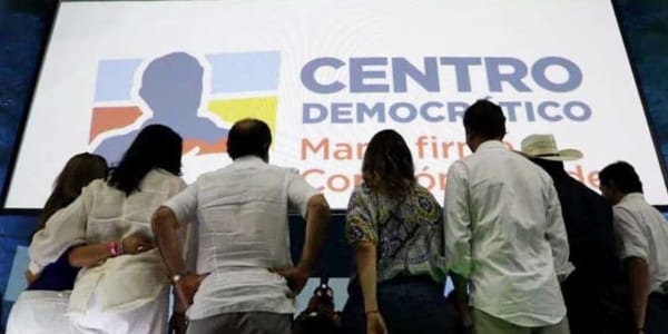 Estalla la pelea en el Centro Democrático