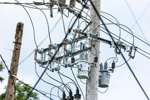 ESSA continúa remodelación de redes eléctricas en Bucaramanga