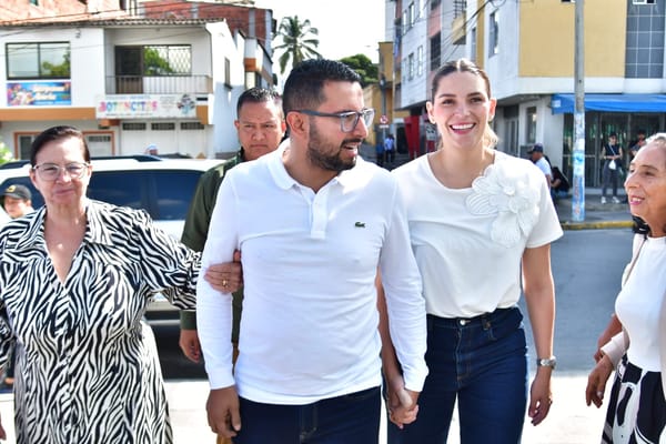 Cristian Portilla, del barrio y la iglesia al despacho municipal
