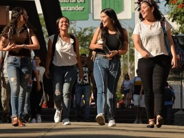 Congreso aprueba reforma que permitirá mayor flujo de recursos a la UIS y a la UTS