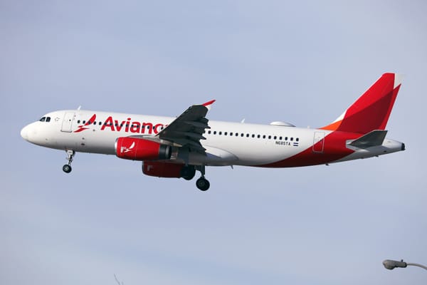 Complicaciones y vuelos suspendidos en el aeropuerto Palonegro por líos con los Airbus A320 de Avianca