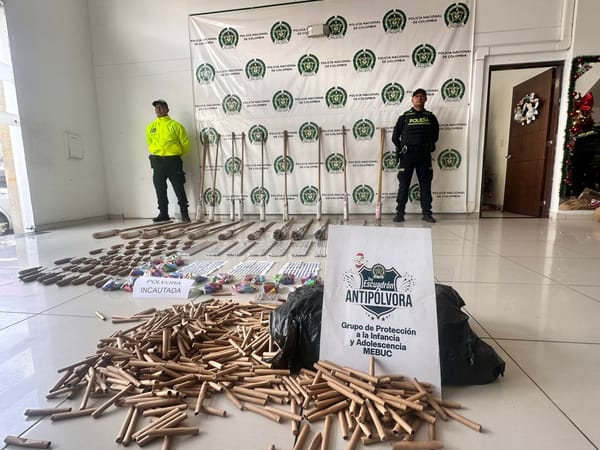 Blitz Antipólvora en Santander: 'Escuadrón' de la Policía incauta 110 kilos de pirotecnia en el Área Metropolitana