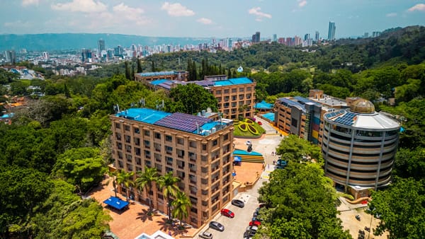 UDES se consolida como líder ambiental en Colombia según ranking mundial