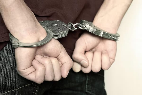 Joven de 17 años cae por doble agresión con arma de fuego en Cartagena