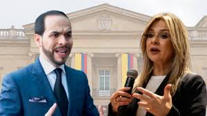 VICKY DÁVILA dice que ‘De la Espriella’ NO es el gallo