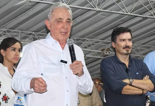 Uribe: de fustigar lágrimas para sus opositores a organizar bodegas “uribestias”