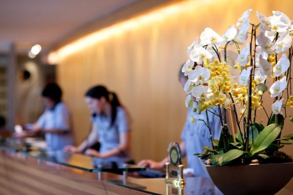 Investigarán a hoteles y hospedajes que no respetan los precios pactados en las reservas