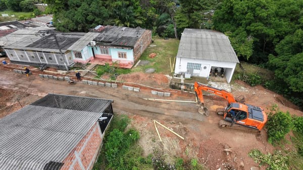 En marcha las obras de pavimentación el el barrio Los Alpes de Barrancabermeja
