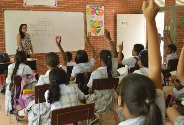 Con cerca de cien mil estudiantes nuevos se inició el año escolar en Santander
