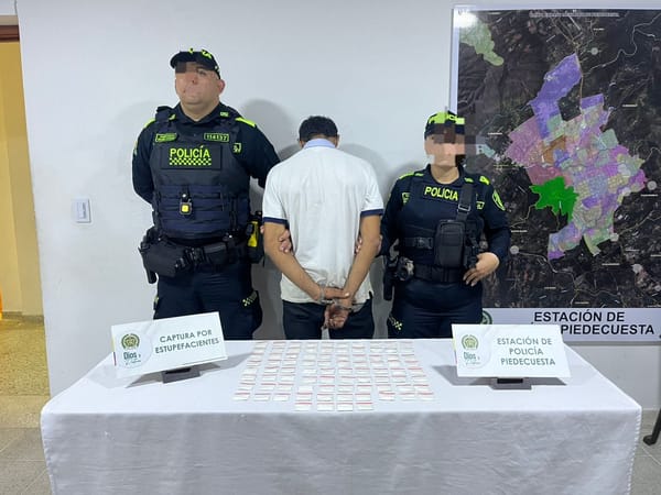 ‘Jibaro’ entró en pánico y entregó  el bazuco cuando le cayó la Policía