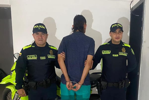 Capturan a joven cuando intentaba vender cocaína en parque de Rionegro