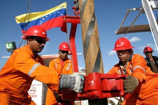 Venezuela recupera industria petrolera