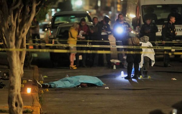 Petro destaca reducción de homicidios y delitos en el inicio de 2026
