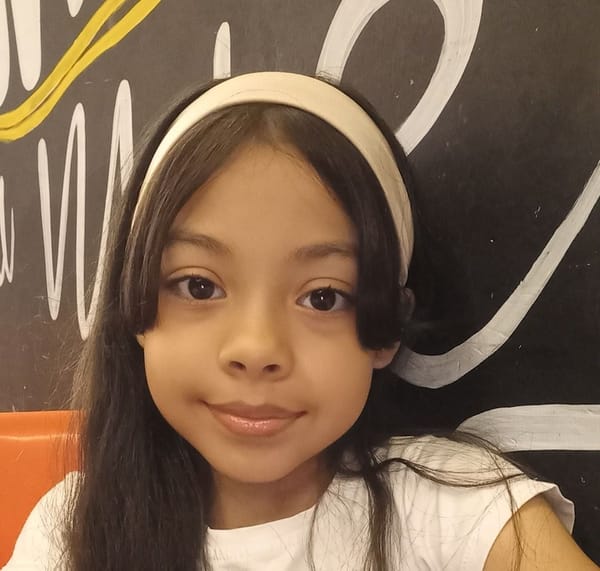 Feliz cumpleaños Emily López